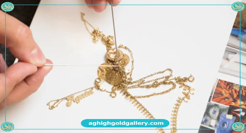 گره خوردن زنجیر طلا